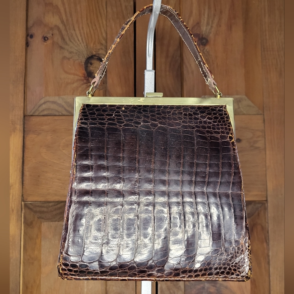Elegant Brown Crocodile Pattern Handbag